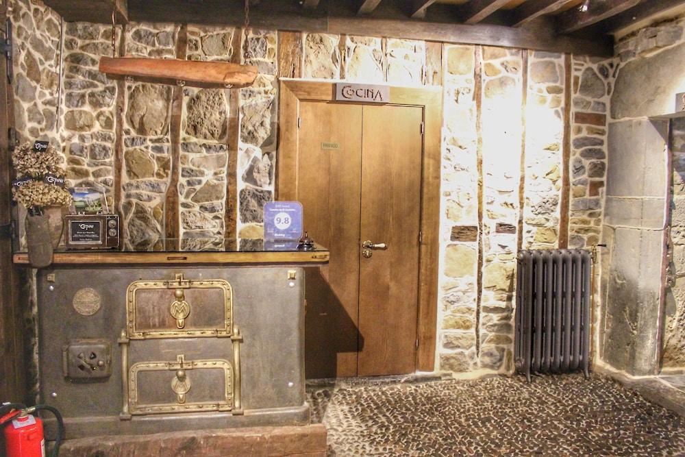 Casona De El Castaniu Otel Serrapio Dış mekan fotoğraf
