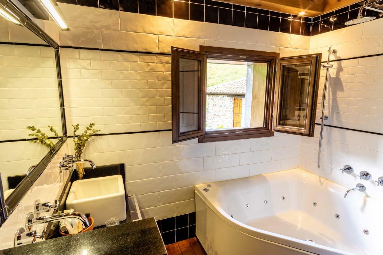 Casona De El Castaniu Otel Serrapio Dış mekan fotoğraf