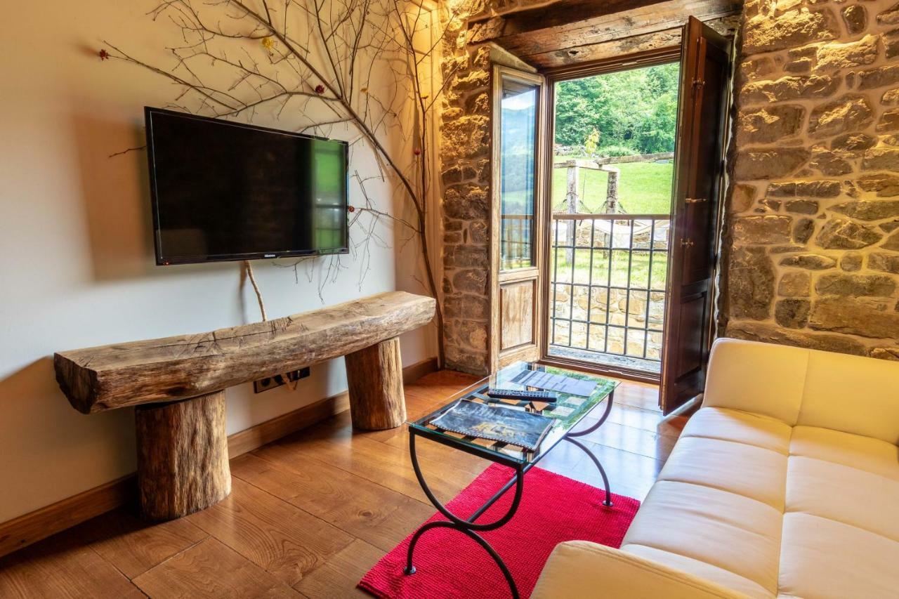 Casona De El Castaniu Otel Serrapio Dış mekan fotoğraf